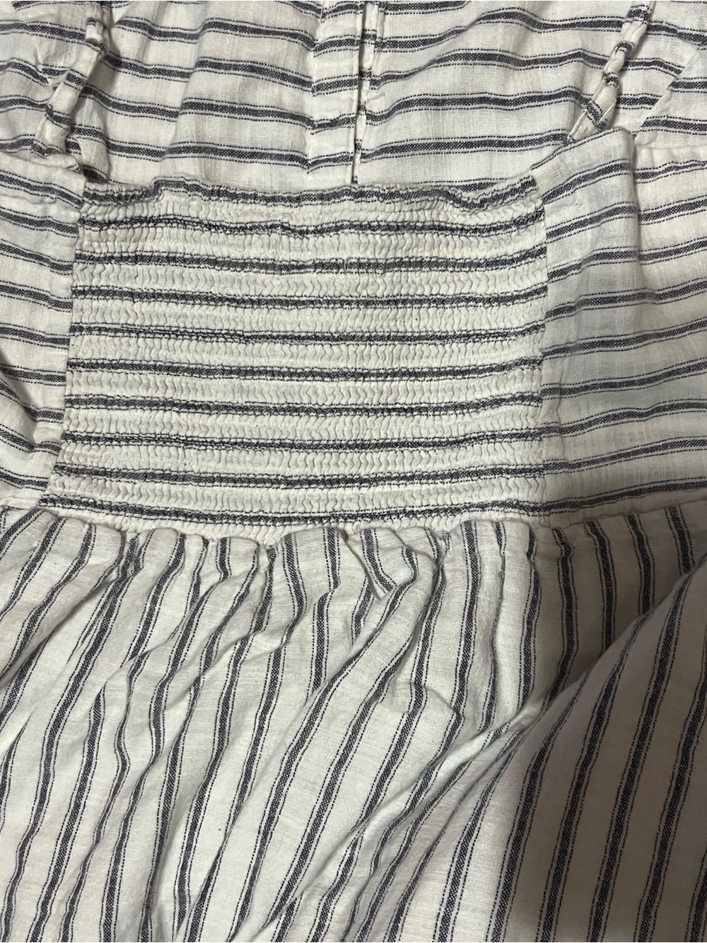 Old Navy bundle of Dresses - Picture 5 of 6